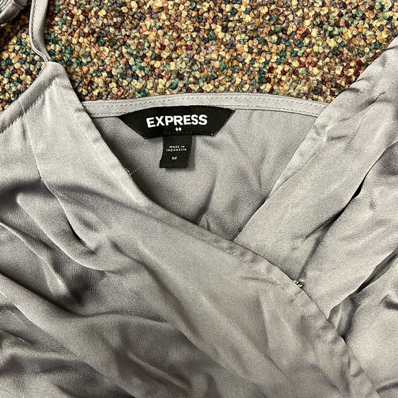 Express Medium grey low cut bodysuit blouse - Picture 2 of 4